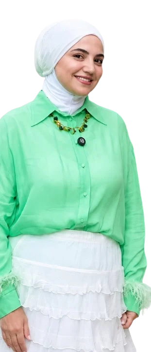 Dr. Aytən Abdullayeva — yaşıl köynəkdə, ağ hicabda, gülümsəyir